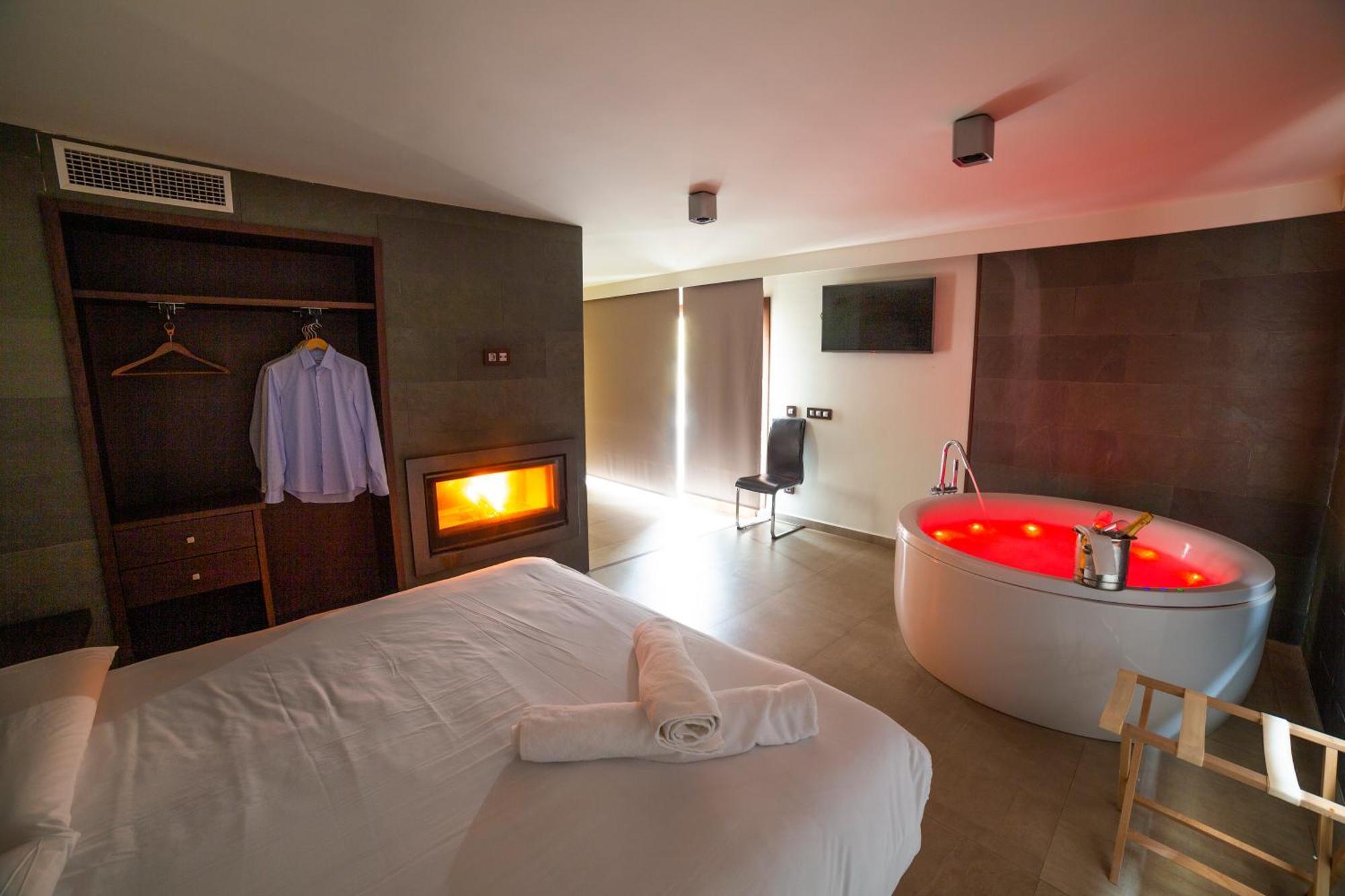 Suites Finca Los Olivos الكالا ديل جوكار المظهر الخارجي الصورة