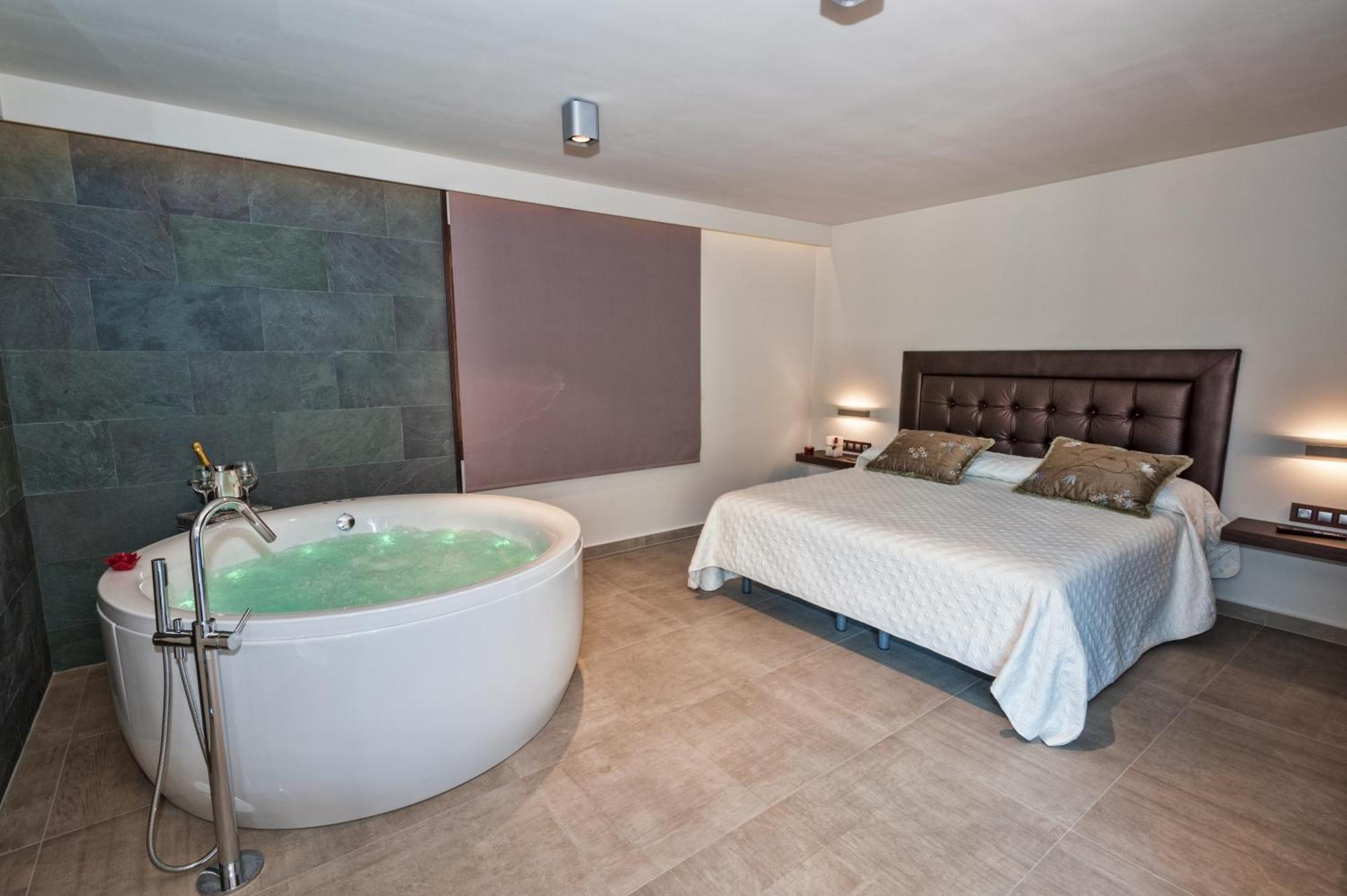 Suites Finca Los Olivos الكالا ديل جوكار المظهر الخارجي الصورة